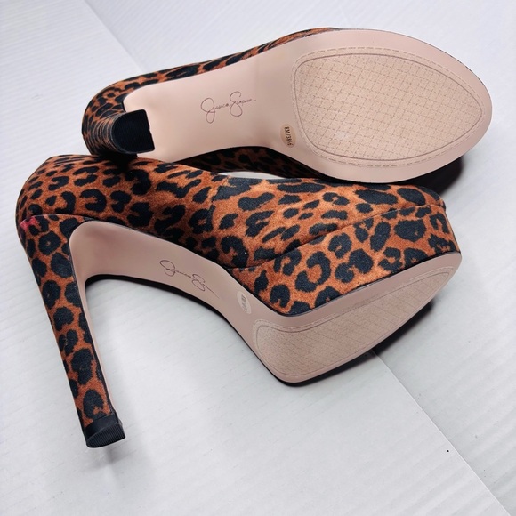 New JESSICA SIMPSON Nellah Animal Print High Heel Platform Pumps Size 8 - Picture 7 of 7
